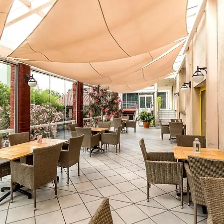 Almarco Hotel 3*