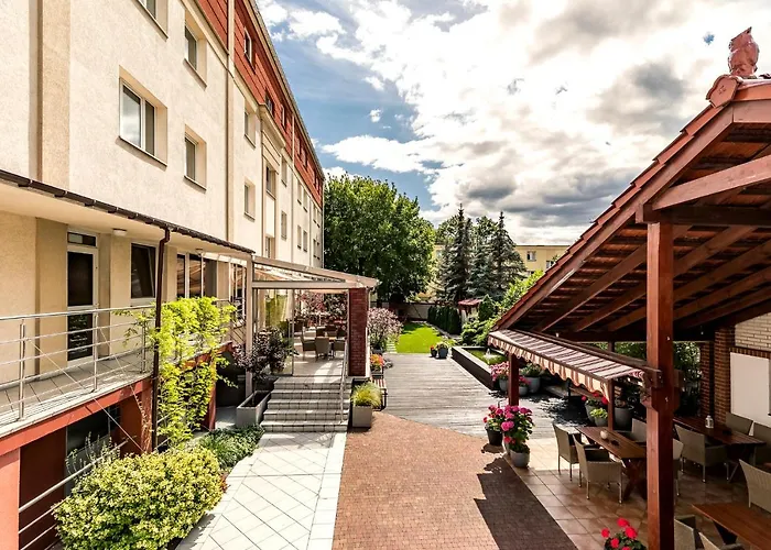 阿马尔科酒店 3* Środa Wielkopolska