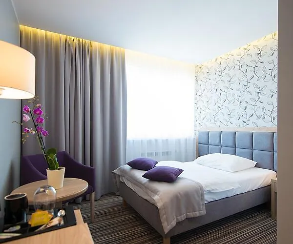 阿马尔科酒店 酒店 Środa Wielkopolska